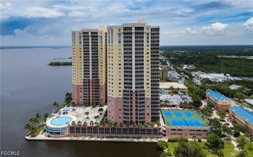 1st Street #704 Fort Myers, FL 33916