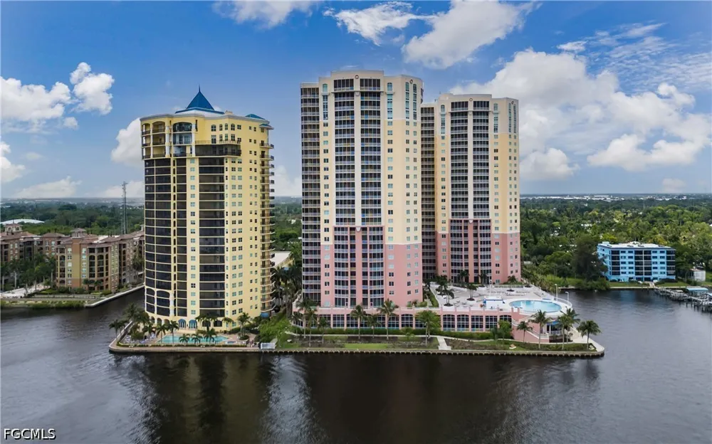 1st Street #704 Fort Myers, FL 33916