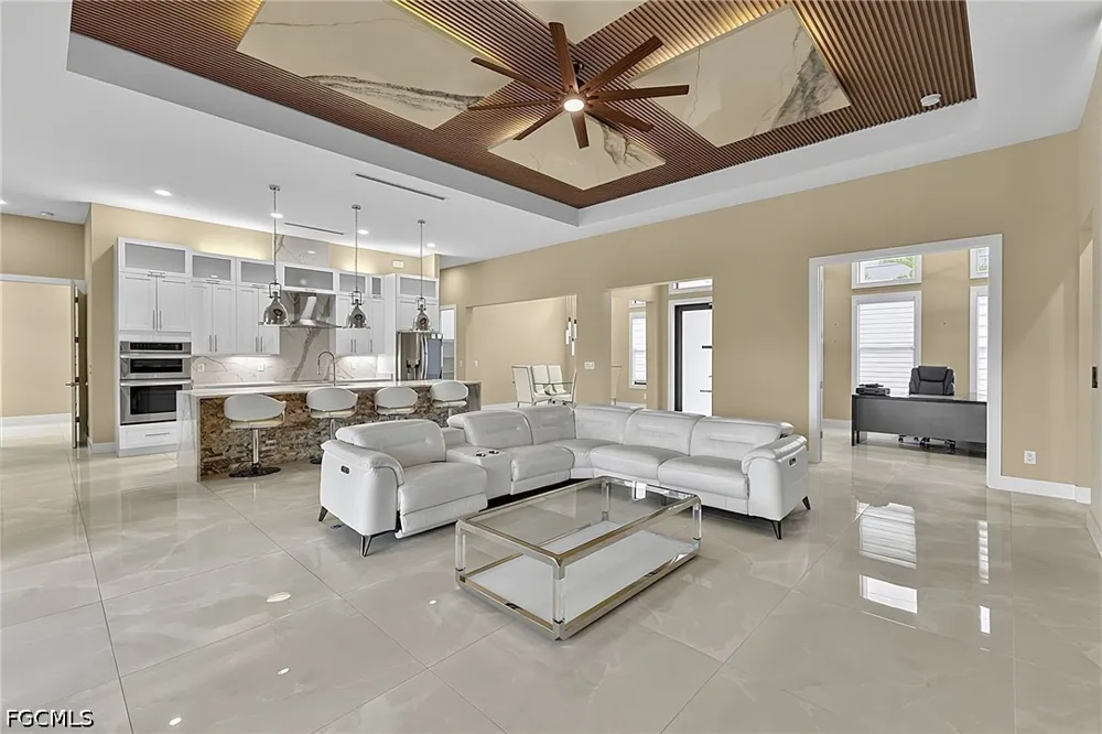 SE 17th Avenue Cape Coral, FL 33990