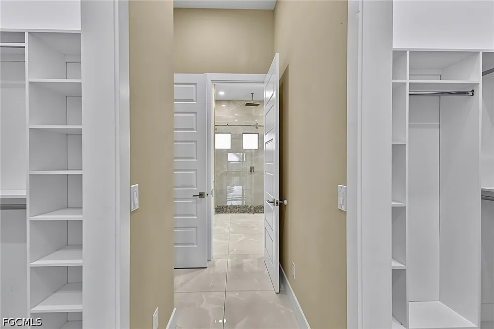 SE 17th Avenue Cape Coral, FL 33990