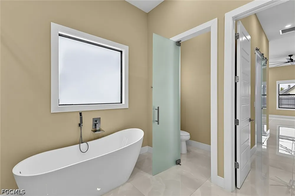 SE 17th Avenue Cape Coral, FL 33990
