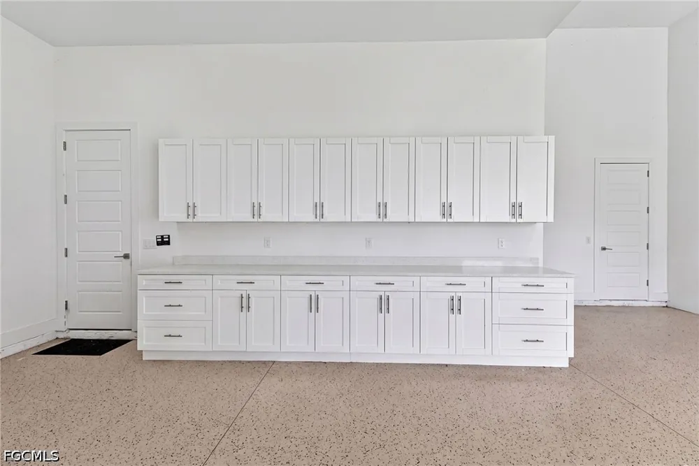 SE 17th Avenue Cape Coral, FL 33990