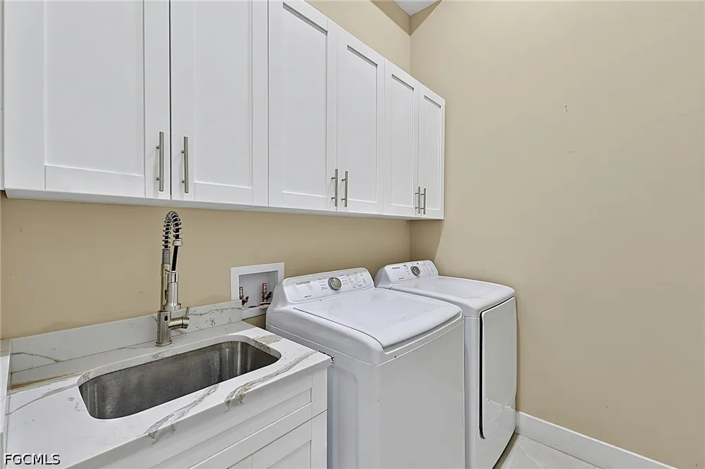 SE 17th Avenue Cape Coral, FL 33990