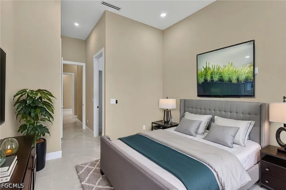 SE 17th Avenue Cape Coral, FL 33990