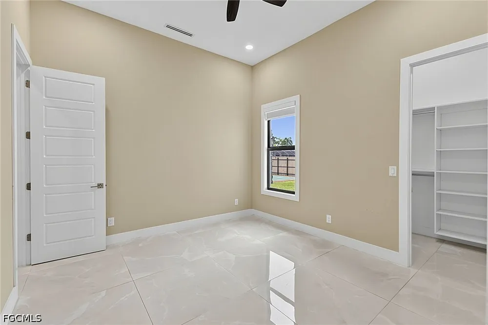 SE 17th Avenue Cape Coral, FL 33990