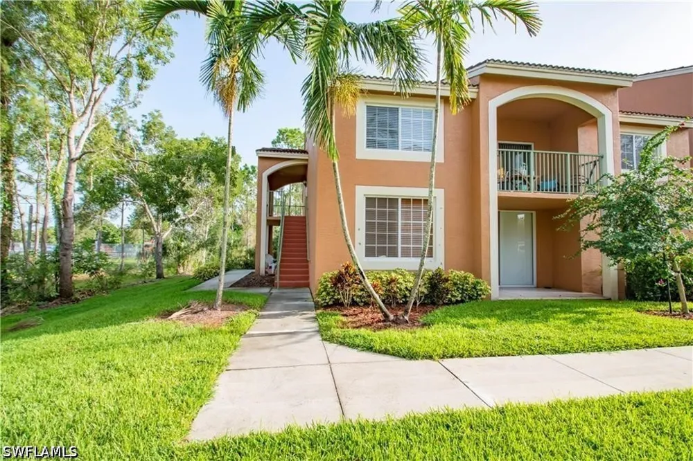 Wildwood Lakes Boulevard #201 Naples, FL 34104