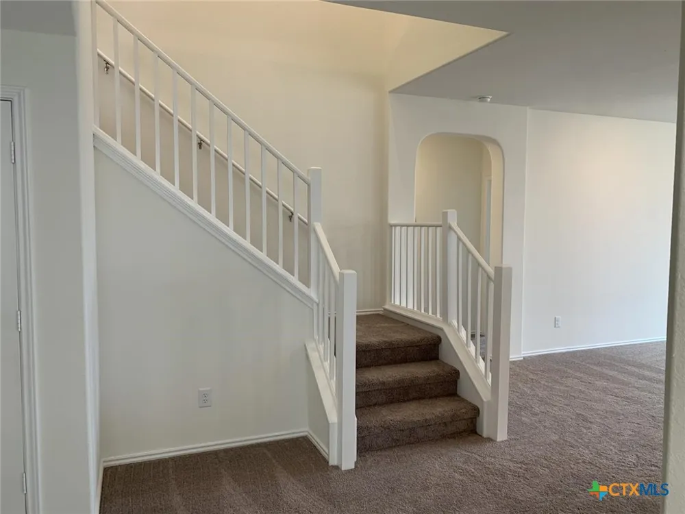 1216 Long Creek Lane Belton, TX 76513