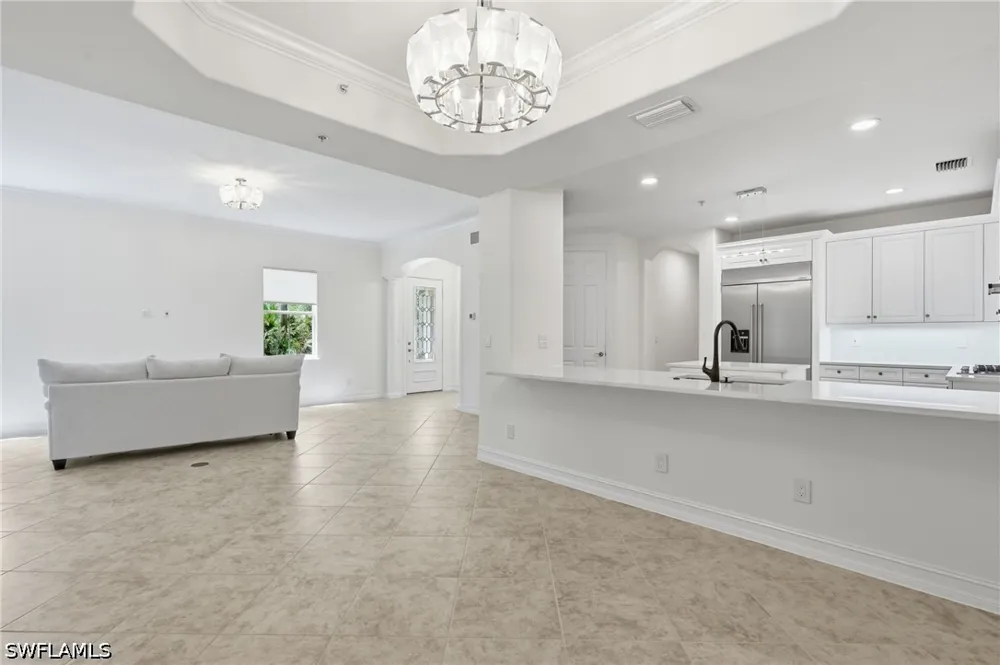 Castillo Court #101 Naples, FL 34109