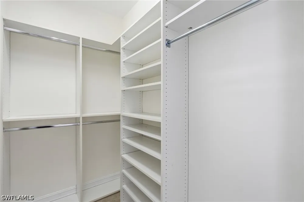 Castillo Court #101 Naples, FL 34109