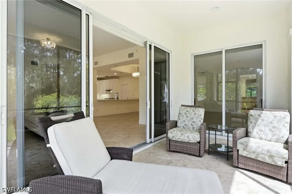 Castillo Court #101 Naples, FL 34109