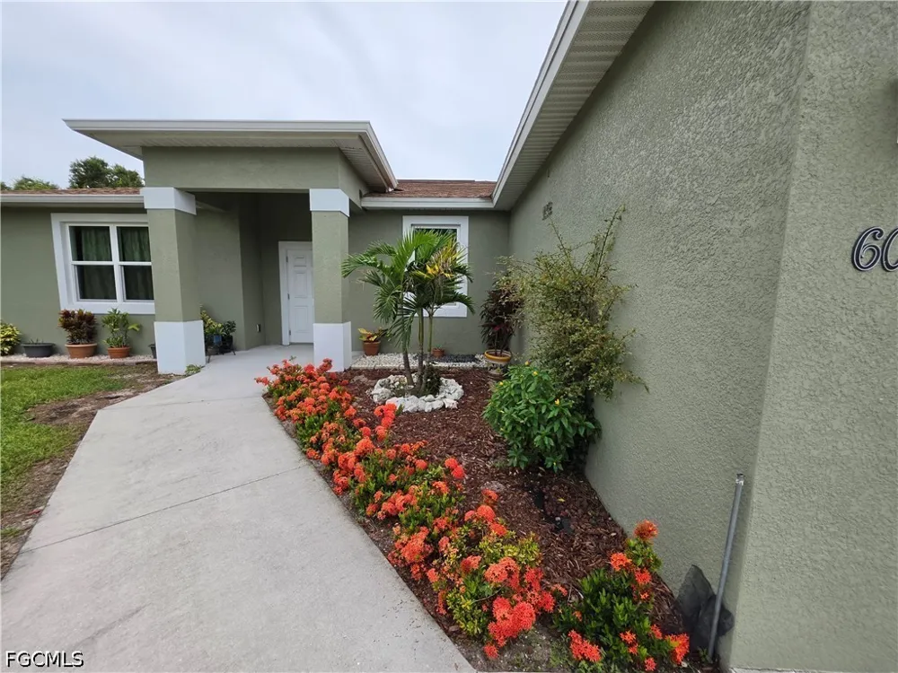 Pecan Circle Labelle, FL 33935