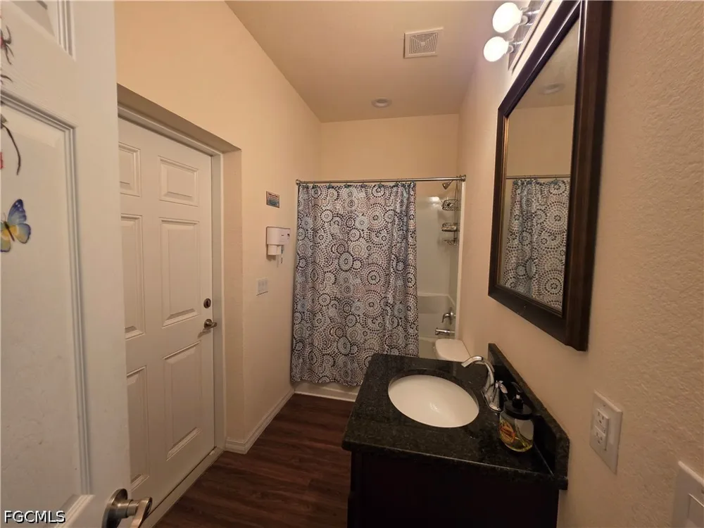Pecan Circle Labelle, FL 33935