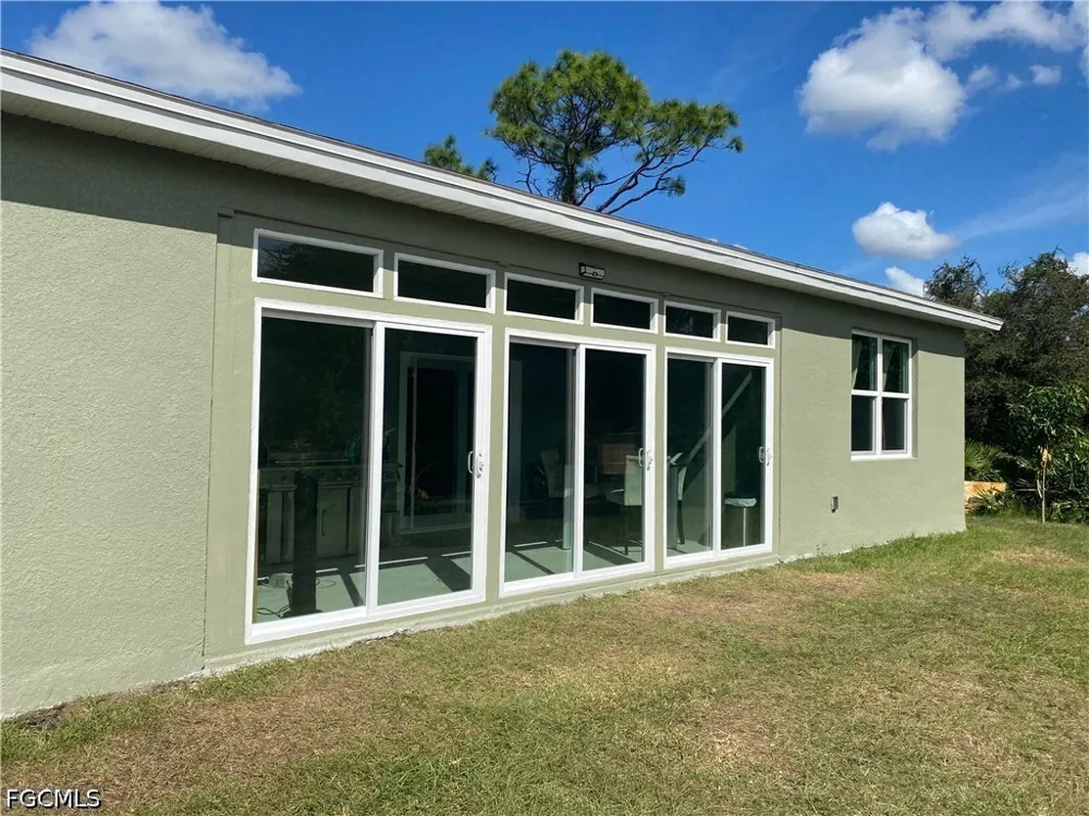 Pecan Circle Labelle, FL 33935