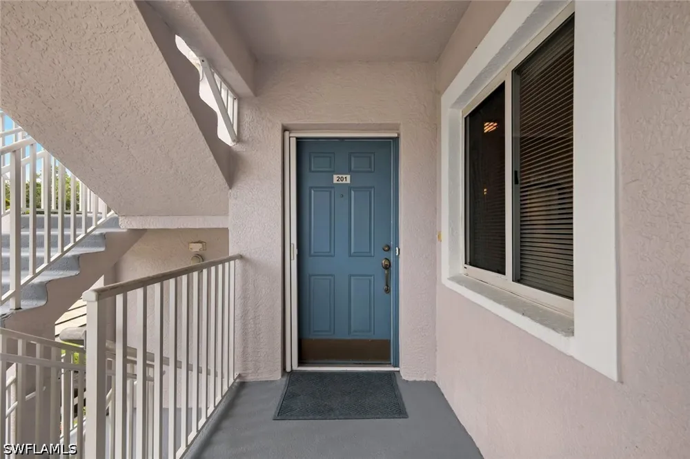 Great Heron Way #201 Naples, FL 34104