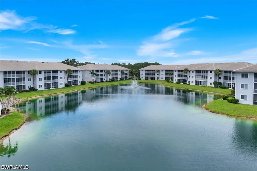 Great Heron Way #201 Naples, FL 34104
