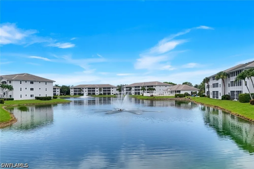 Great Heron Way #201 Naples, FL 34104