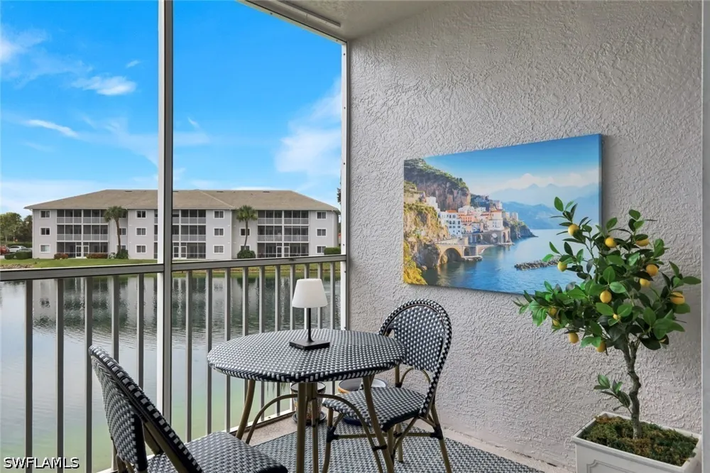 Great Heron Way #201 Naples, FL 34104
