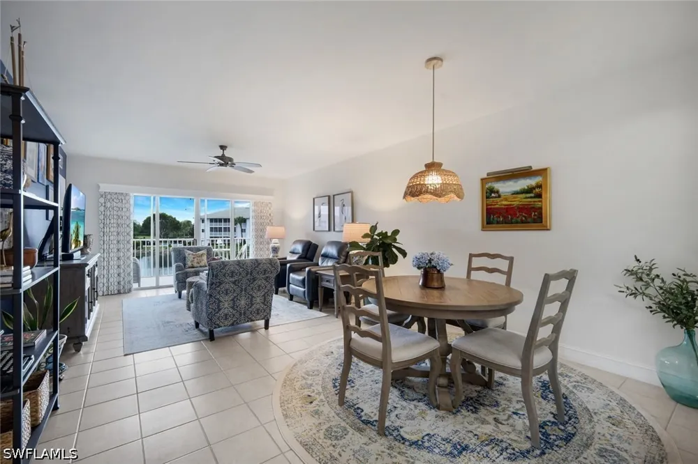 Great Heron Way #201 Naples, FL 34104