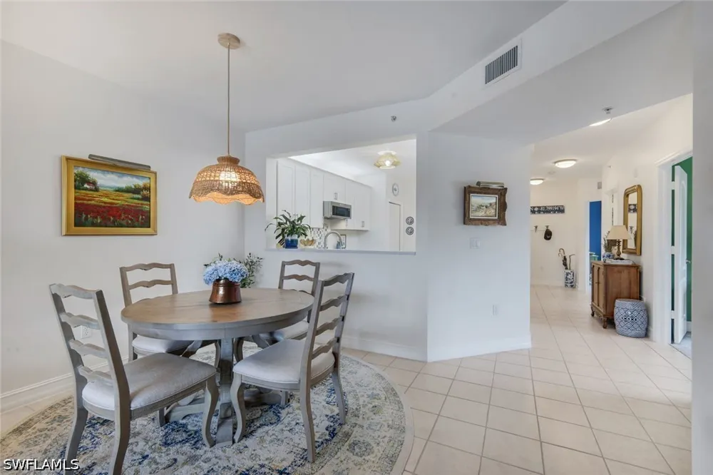 Great Heron Way #201 Naples, FL 34104