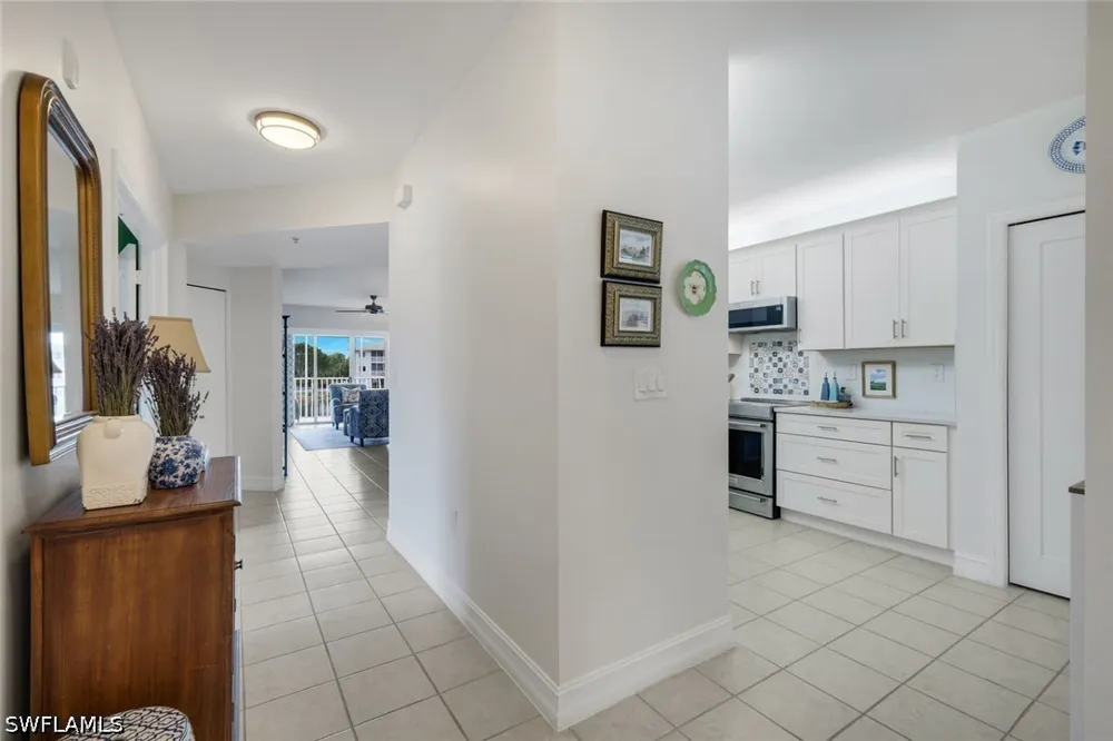 Great Heron Way #201 Naples, FL 34104