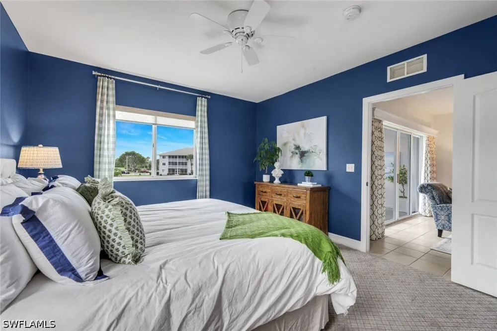 Great Heron Way #201 Naples, FL 34104