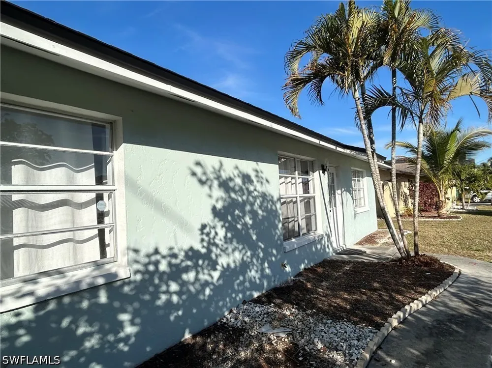 SE 20th Avenue Cape Coral, FL 33990