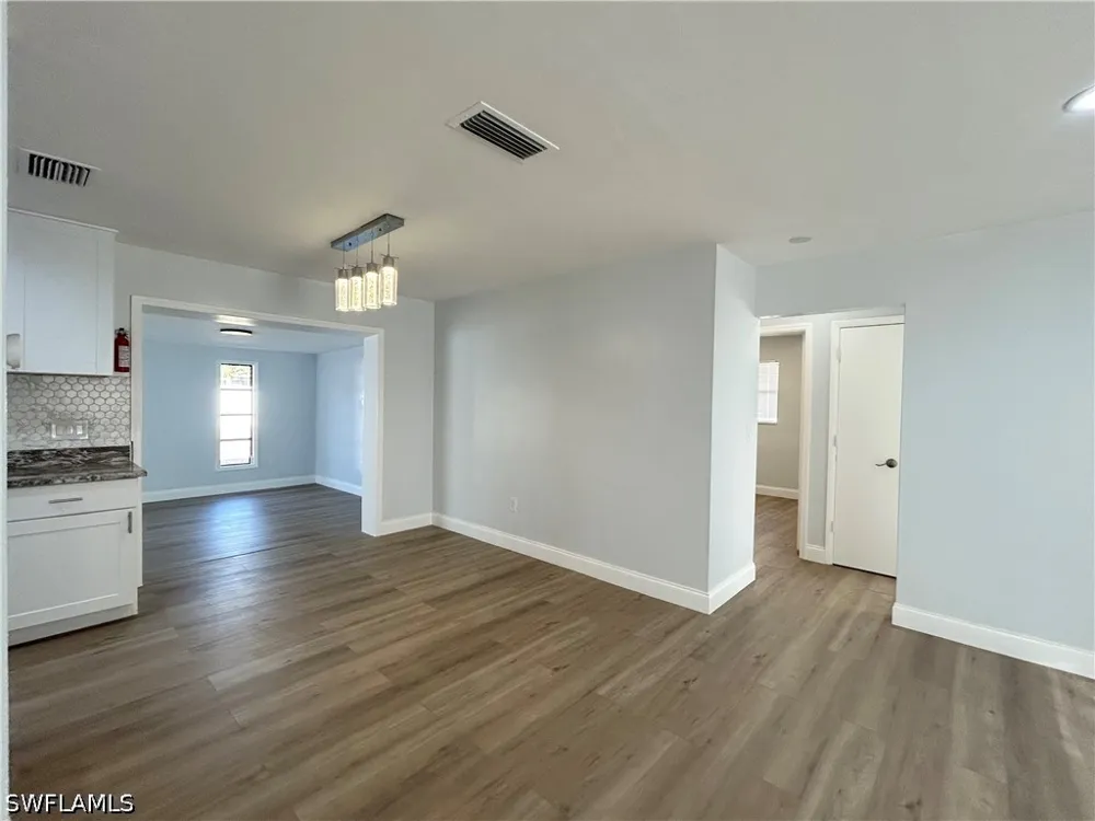 SE 20th Avenue Cape Coral, FL 33990