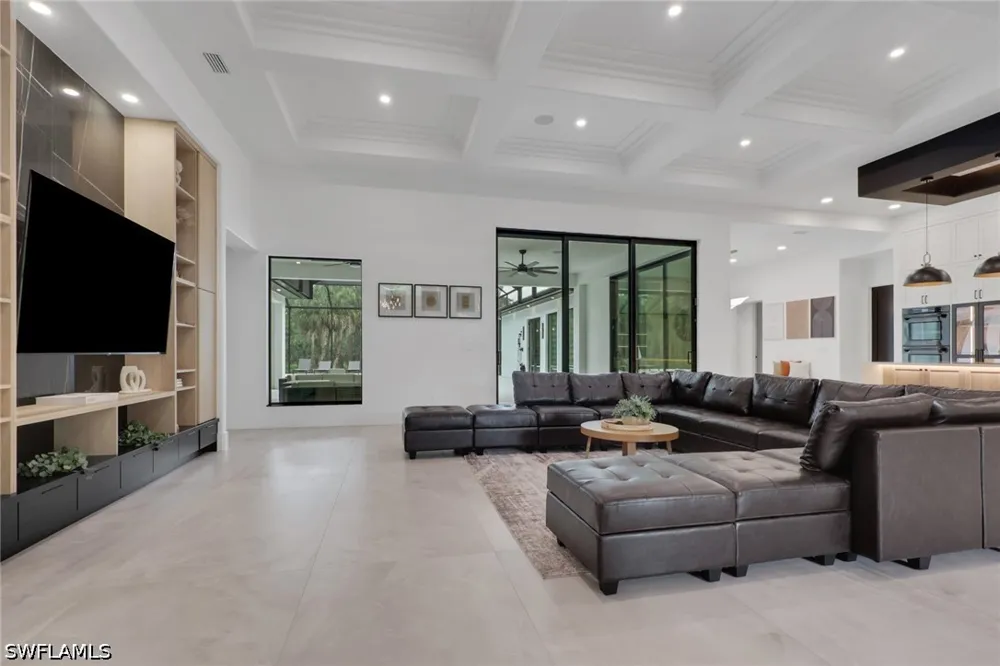 19th Street SW Naples, FL 34117