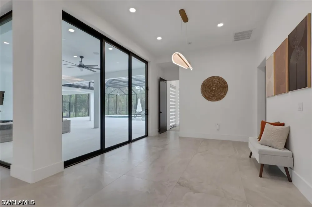 19th Street SW Naples, FL 34117