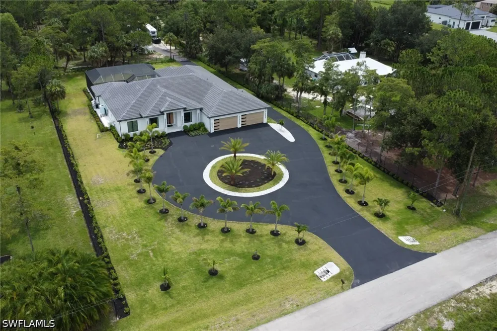19th Street SW Naples, FL 34117