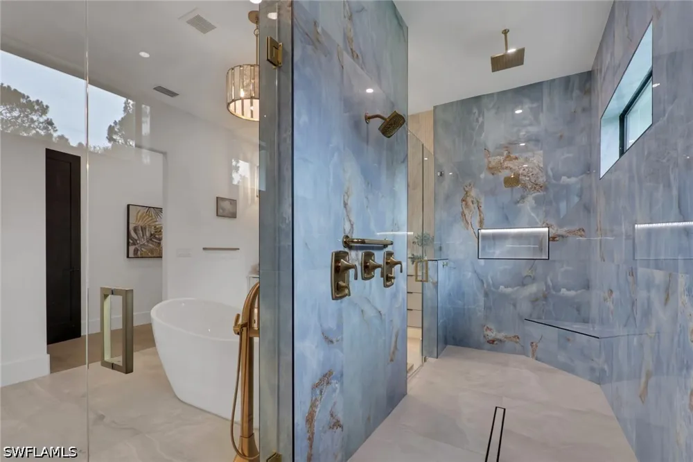 19th Street SW Naples, FL 34117