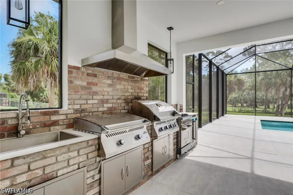 19th Street SW Naples, FL 34117