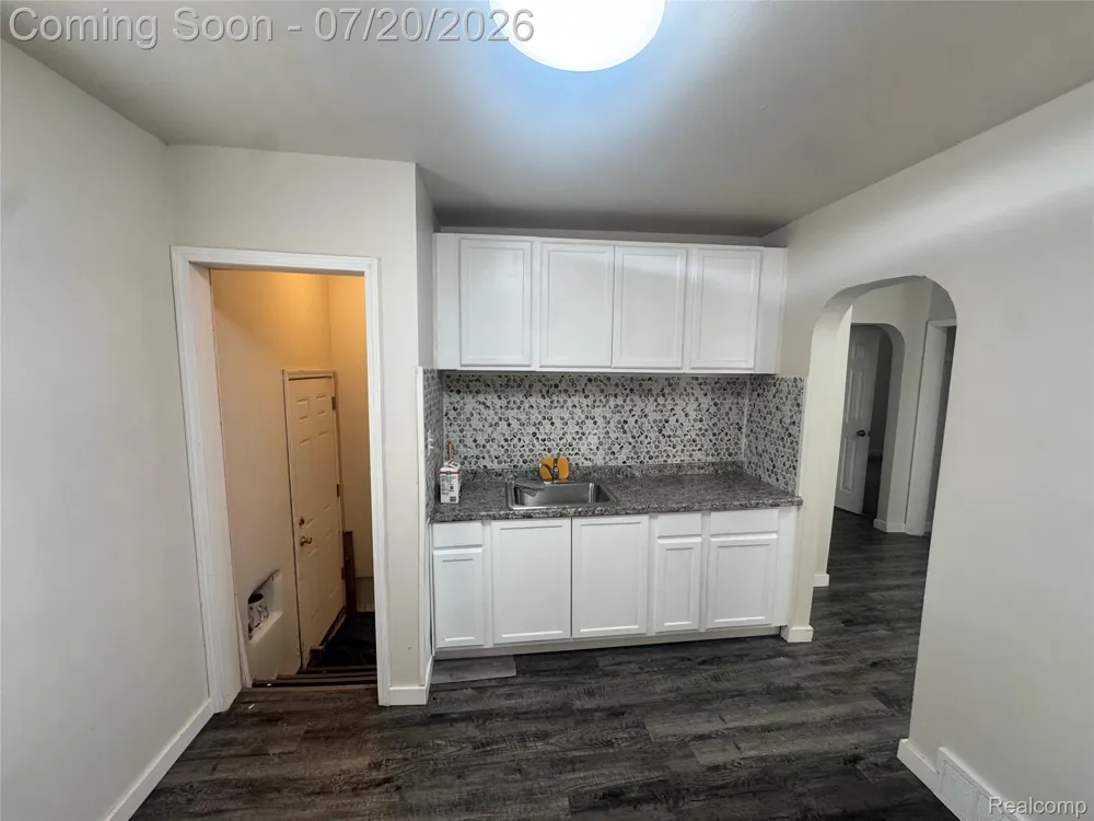 4025 18th Street Ecorse City, MI 48229
