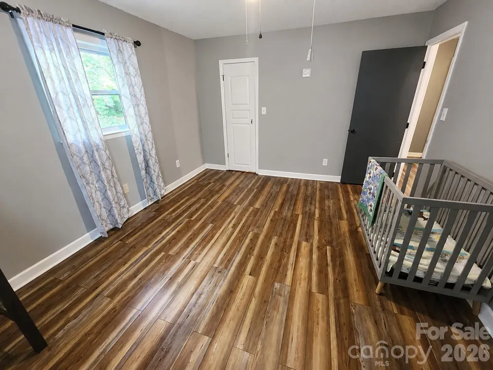 47 Caribou Lane Burnsville, NC 28714