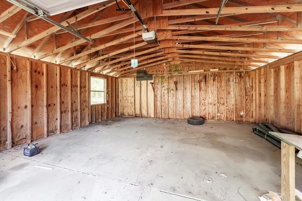 90 SHAW LN Savannah, TN 38372