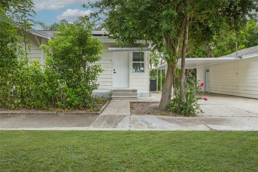 4660 7TH AVENUE St Petersburg, FL 33713