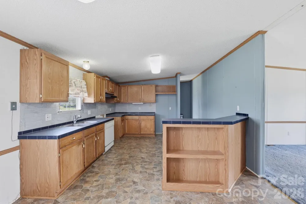 2299 Dellinger Drive Newton, NC 28658