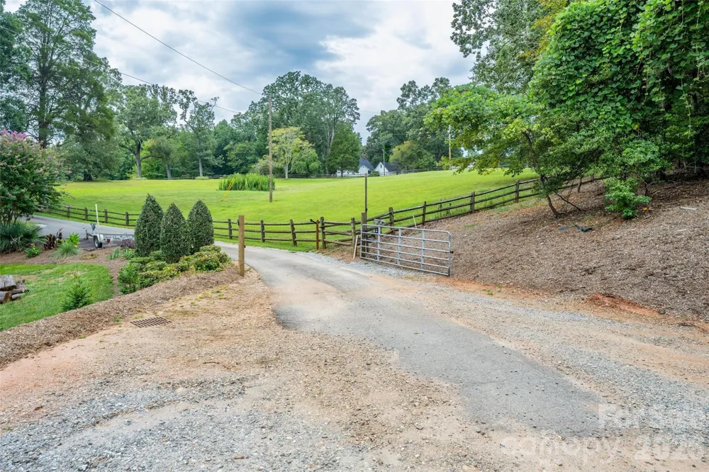 1150 Whispering Winds Drive Catawba, NC 28609