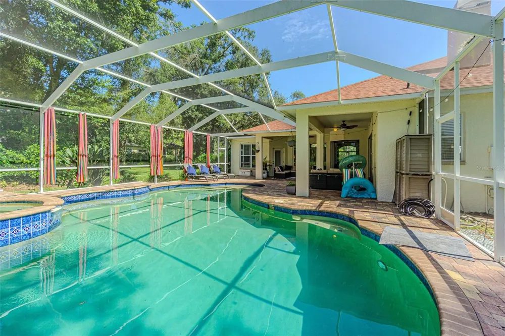 2409 FOX FOREST DRIVE Lutz, FL 33549