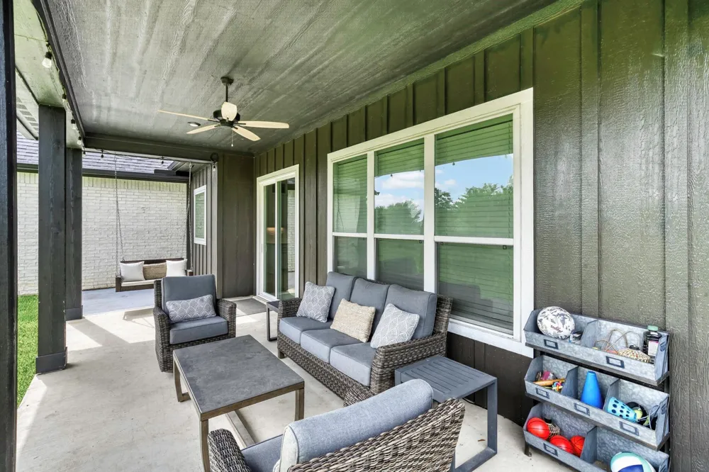 10104 Crown Point Iola, TX 77861