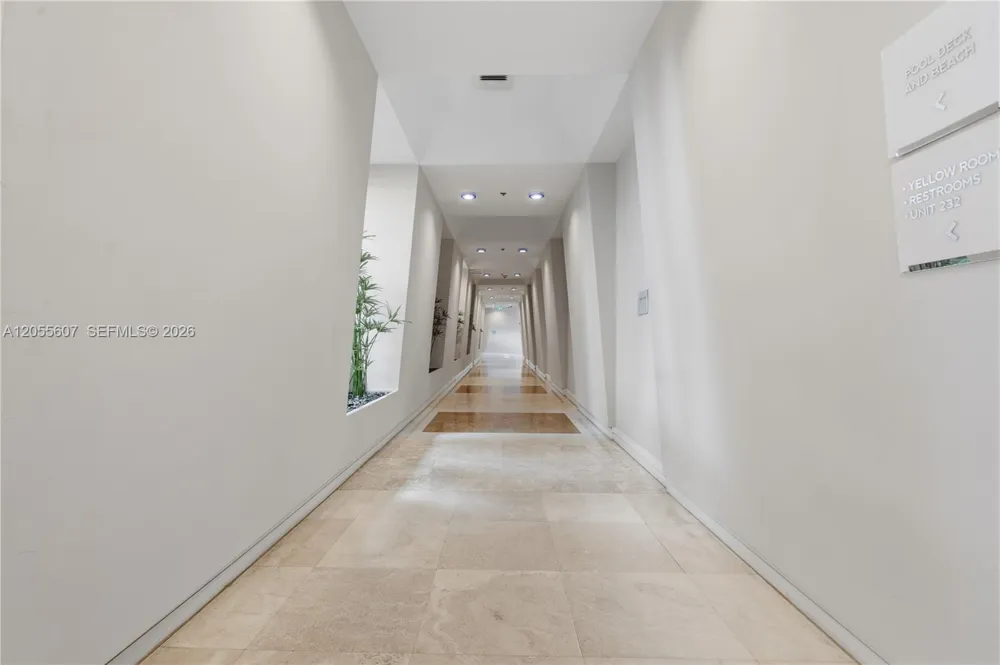 5151 Collins Ave #1027 Miami Beach, FL 33140