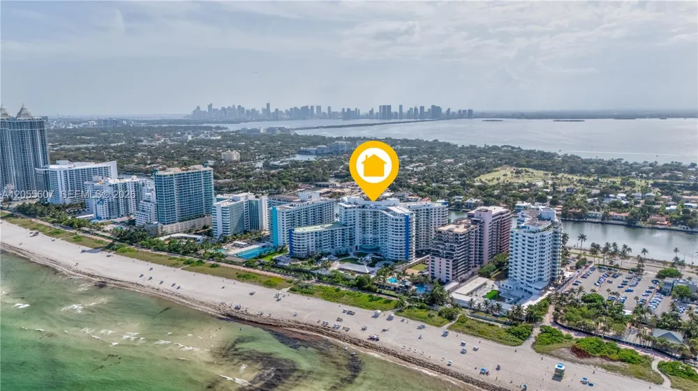 5151 Collins Ave #1027 Miami Beach, FL 33140