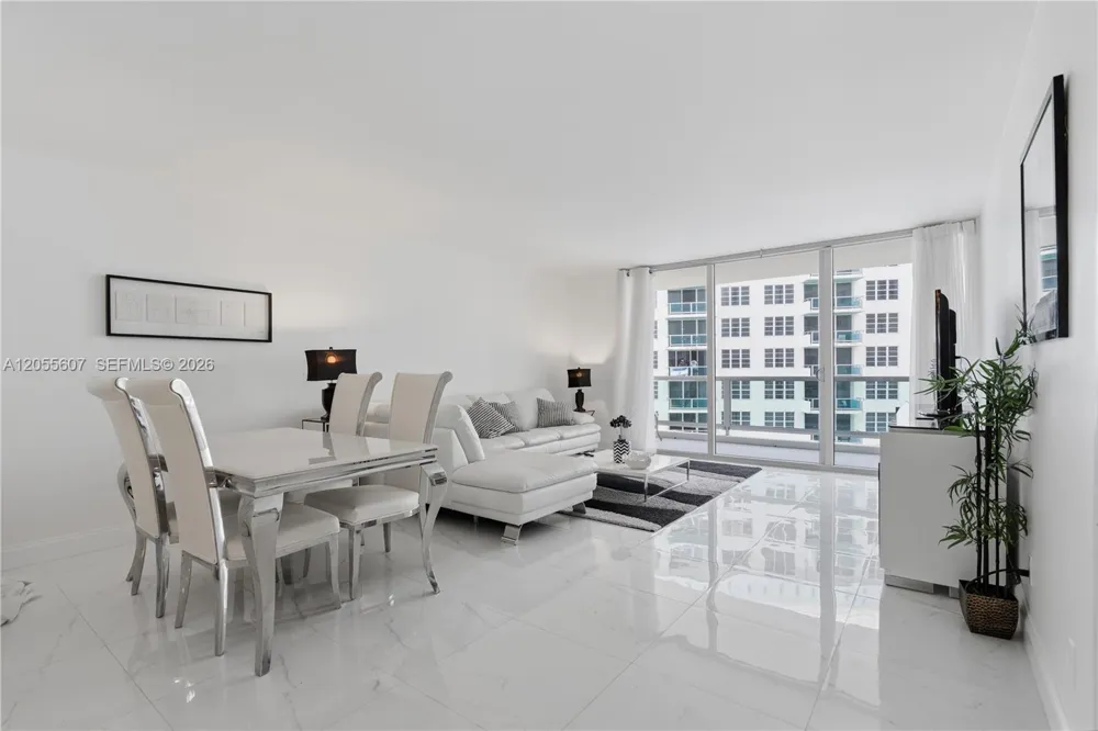 5151 Collins Ave #1027 Miami Beach, FL 33140
