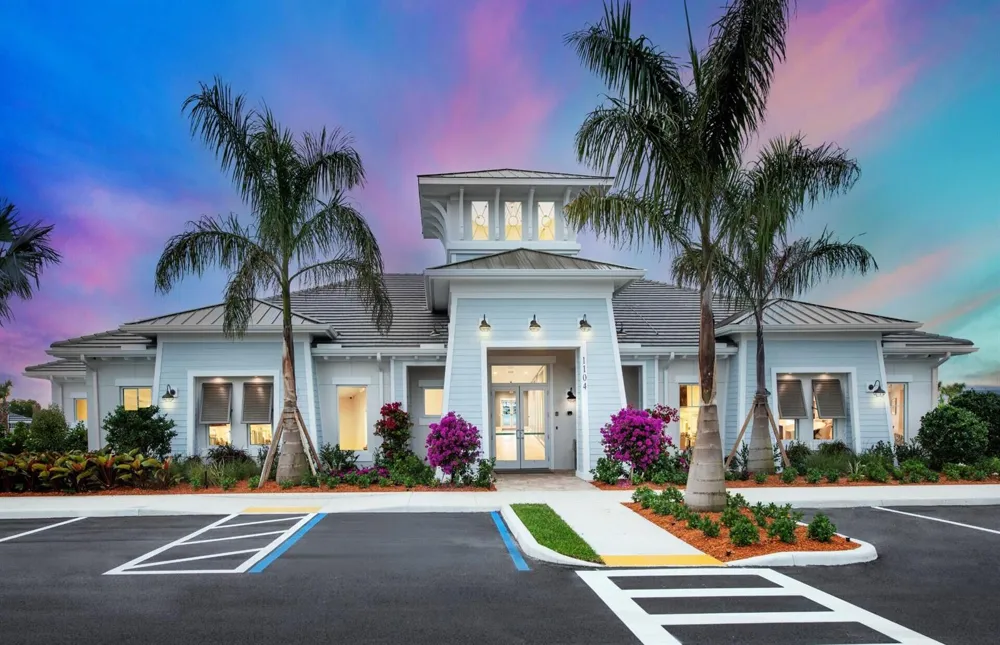 1185 Haven Circle #Palmary 25 Vero Beach, FL 32960