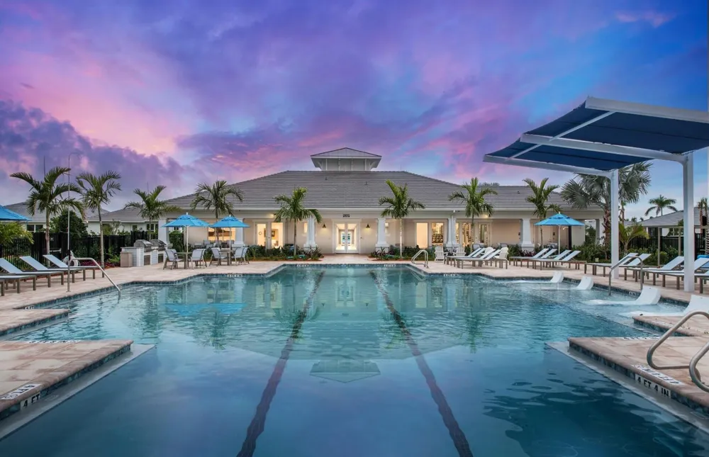 1185 Haven Circle #Palmary 25 Vero Beach, FL 32960