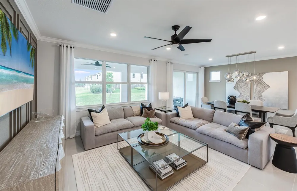 1185 Haven Circle #Palmary 25 Vero Beach, FL 32960
