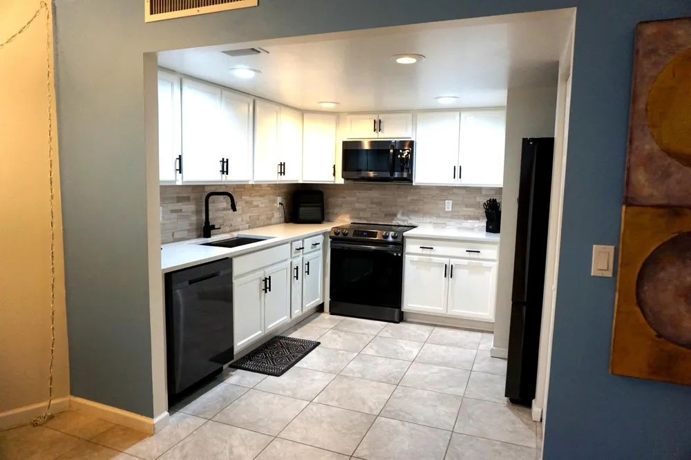 2800 Ocean Drive #B-12c Singer Island, FL 33404