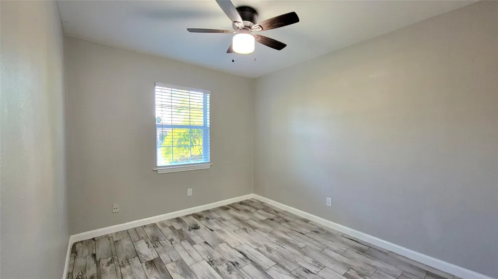 3819 Heatherbrook Drive Houston, TX 77045