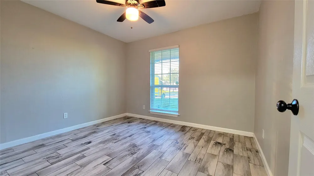 3819 Heatherbrook Drive Houston, TX 77045