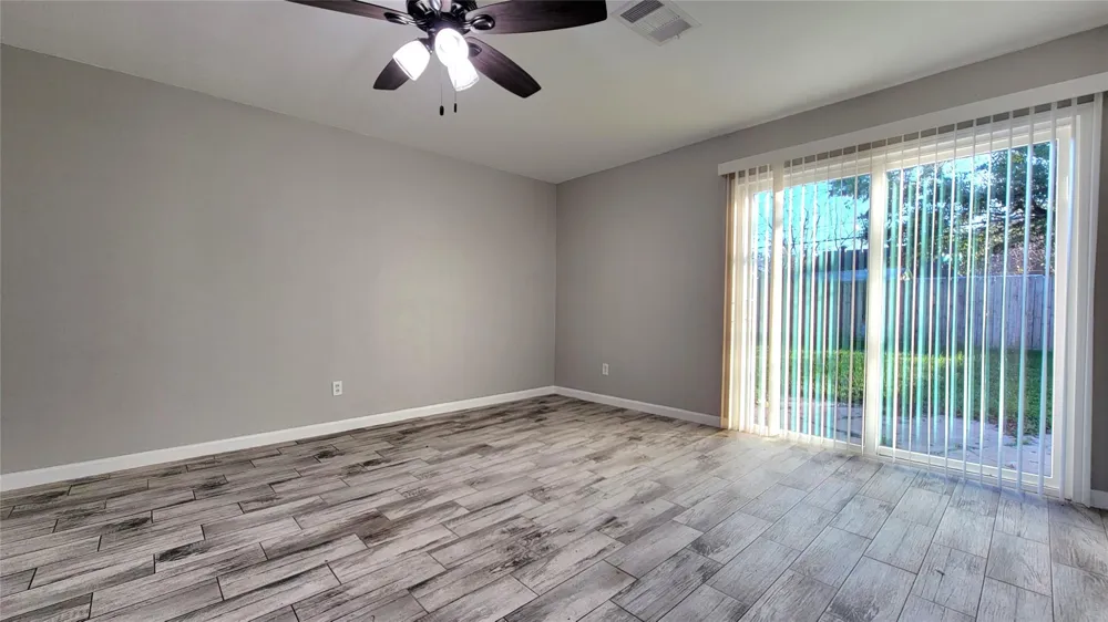 3819 Heatherbrook Drive Houston, TX 77045